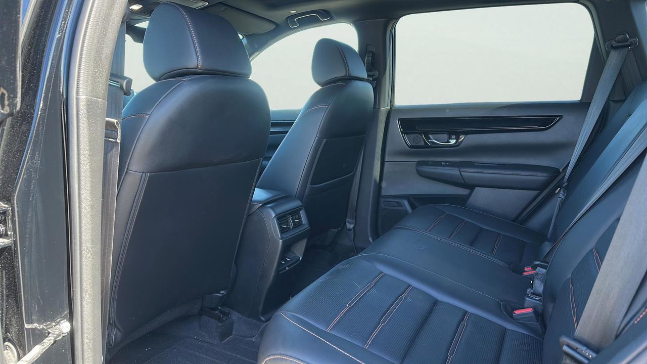 2024 Honda CR-V Hybrid Touring AWD Photo