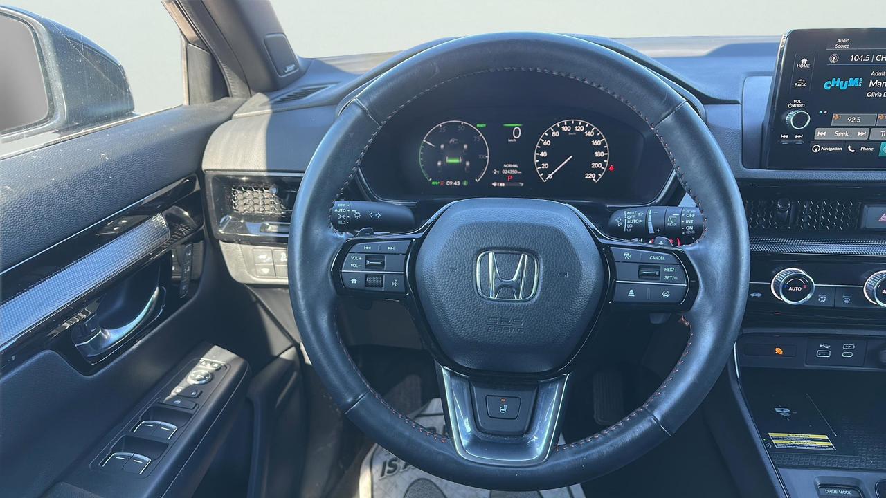 2024 Honda CR-V Hybrid Touring AWD Photo