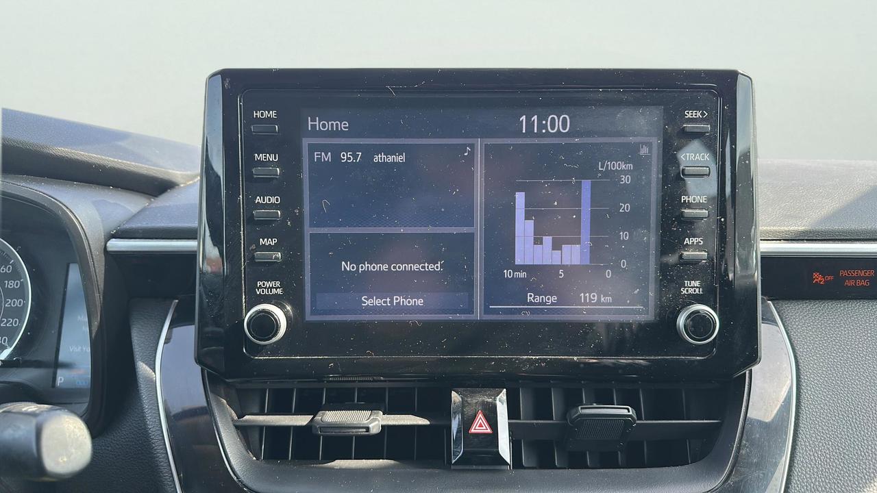 2022 Toyota Corolla LE CVT Photo