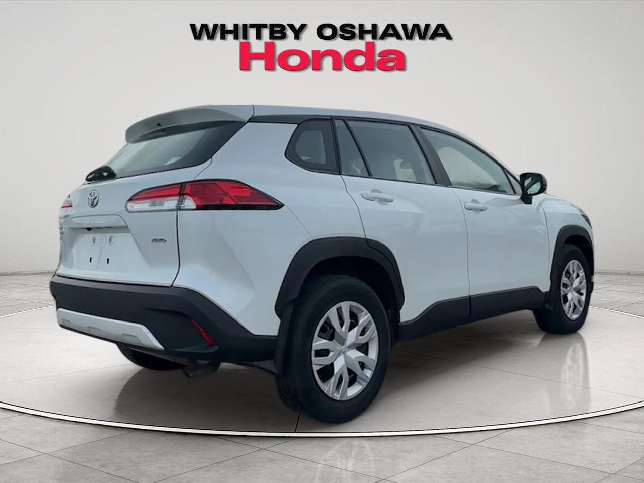 2023 Toyota Corolla Cross L AWD Photo