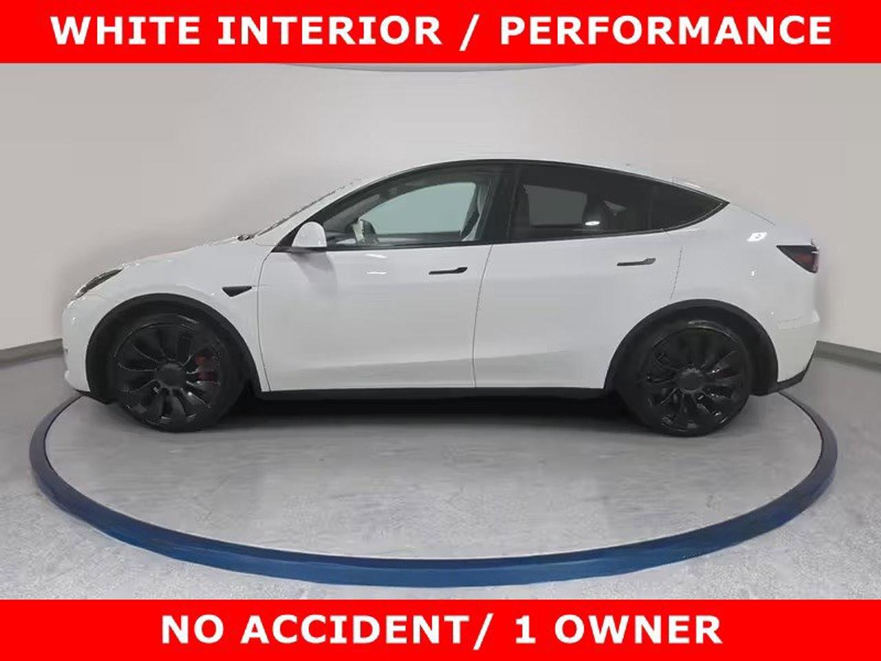 2022 Tesla Model Y PERFORMANCE Photo4