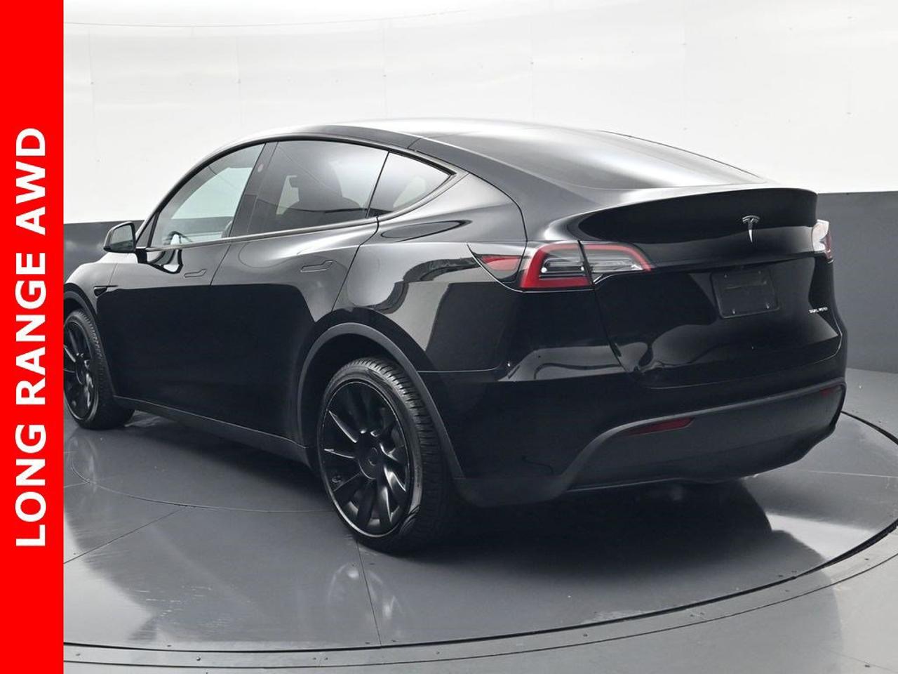 2022 Tesla Model Y LONG RANGE Photo