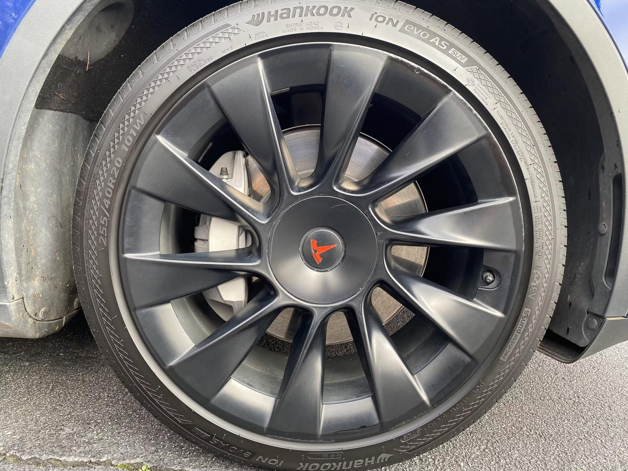 2022 Tesla Model Y LONG RANGE Photo
