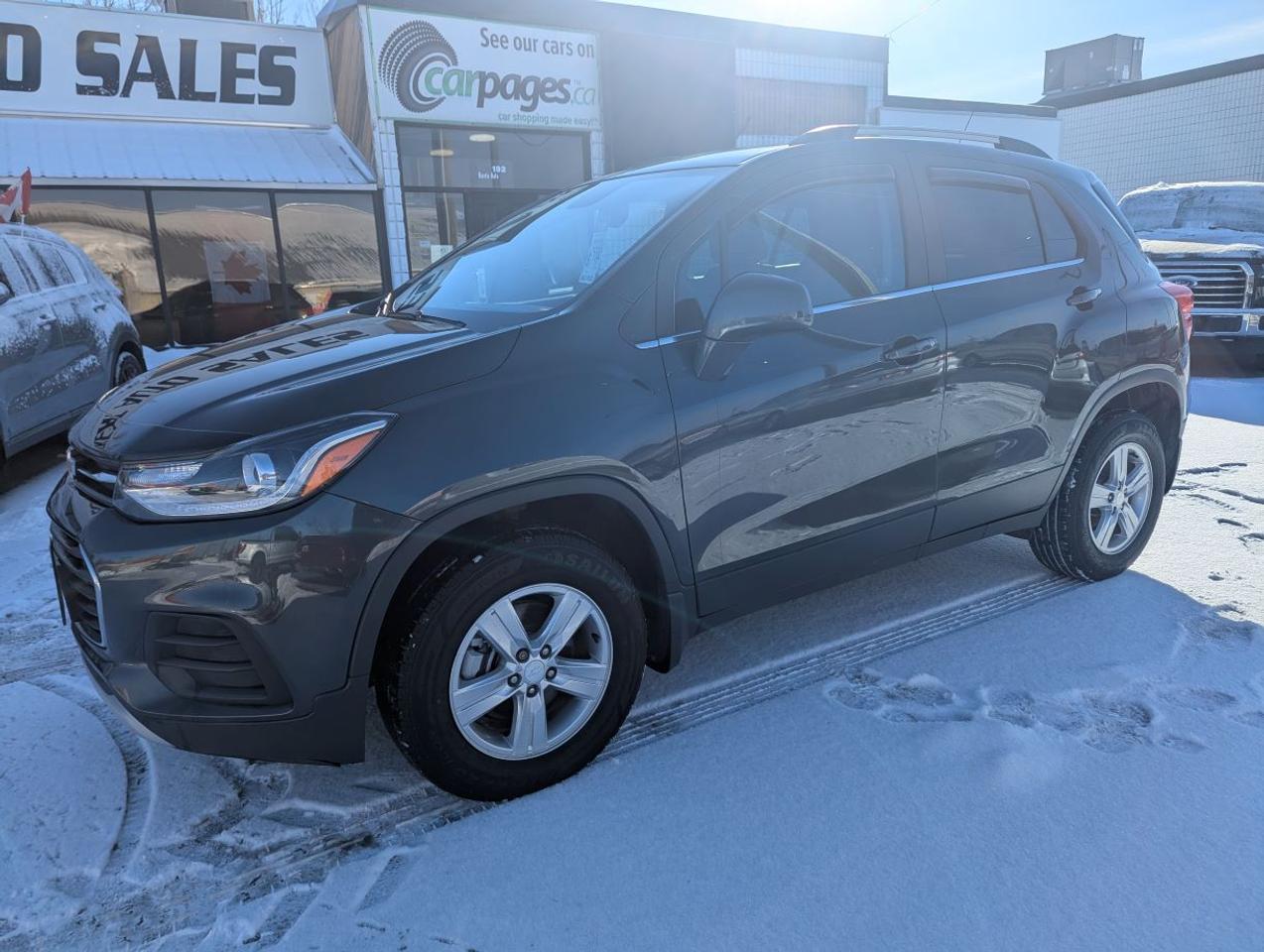 2019 Chevrolet Trax LT  GREAT GAS MILEAGE!! Photo