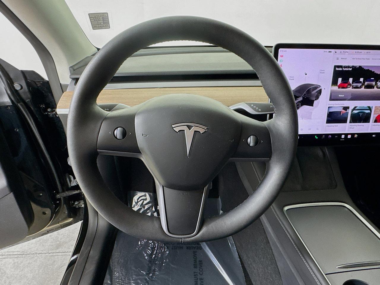 2022 Tesla Model Y LONG RANGE Photo