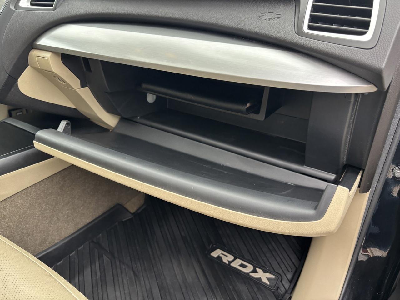 2017 Acura RDX 6-Spd AT AWD w/ Technology Package Photo