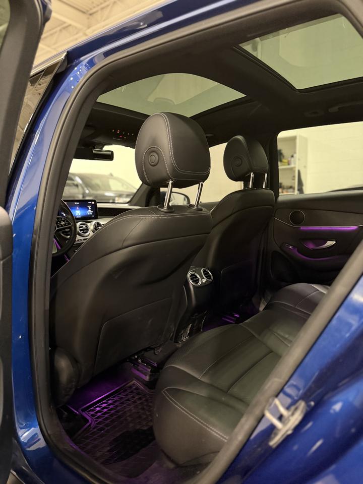 2022 Mercedes-Benz GLC 300 GLC 300 | AMG PKG Photo