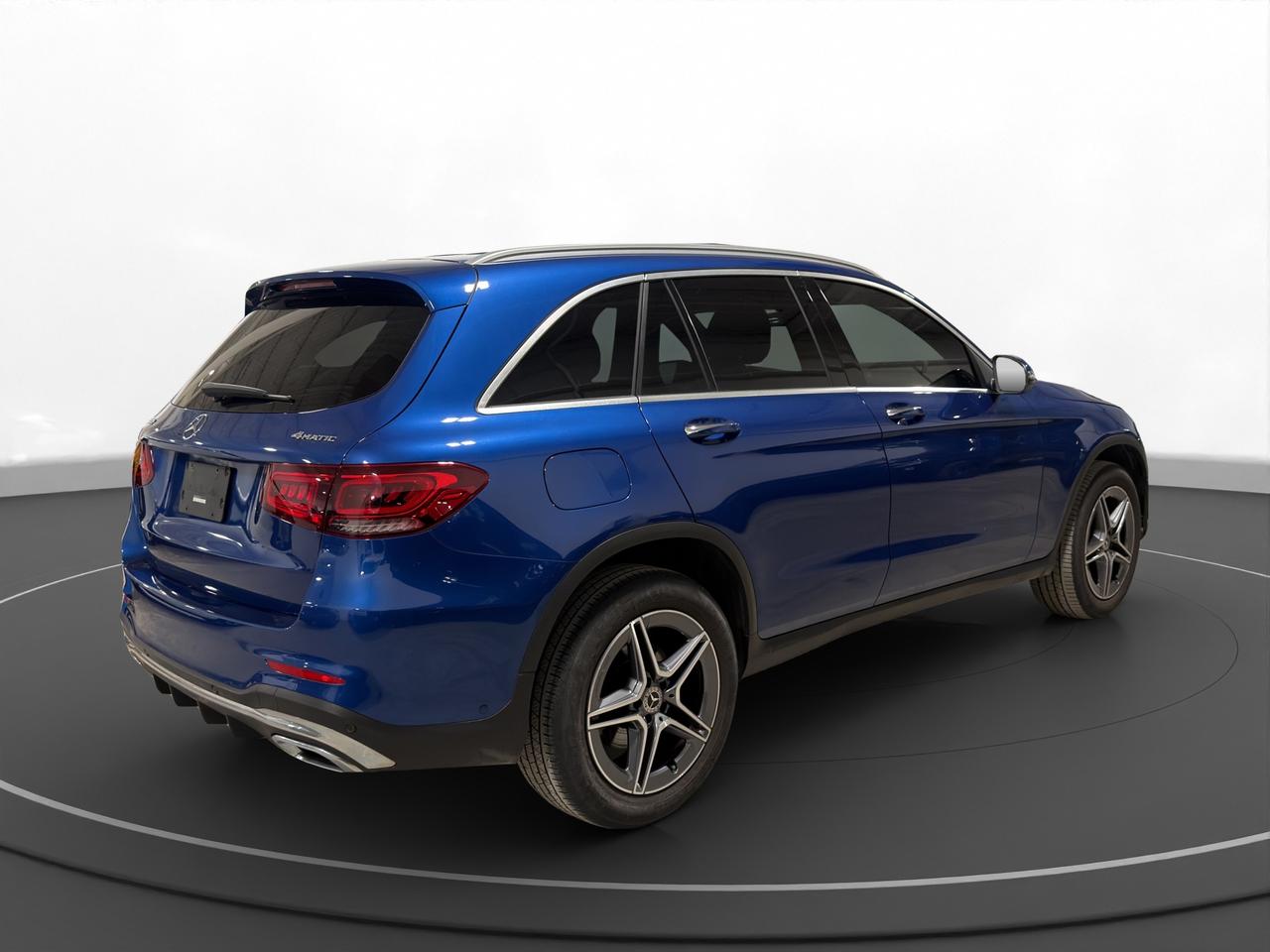 2022 Mercedes-Benz GLC 300 GLC 300 | AMG PKG Photo