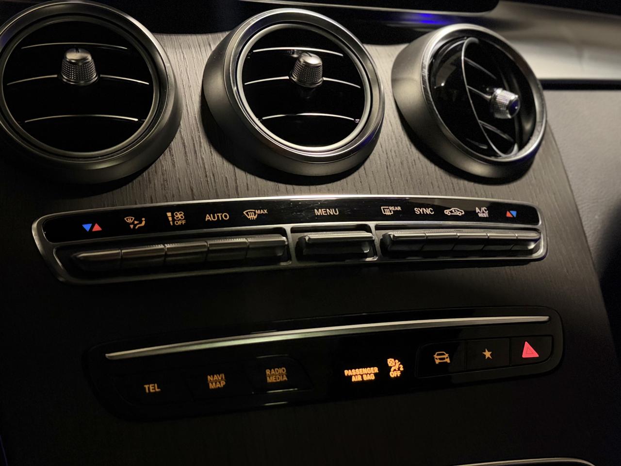 2022 Mercedes-Benz GLC 300 GLC 300 | AMG PKG Photo