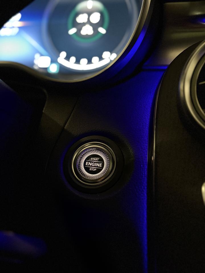 2022 Mercedes-Benz GLC 300 GLC 300 | AMG PKG Photo