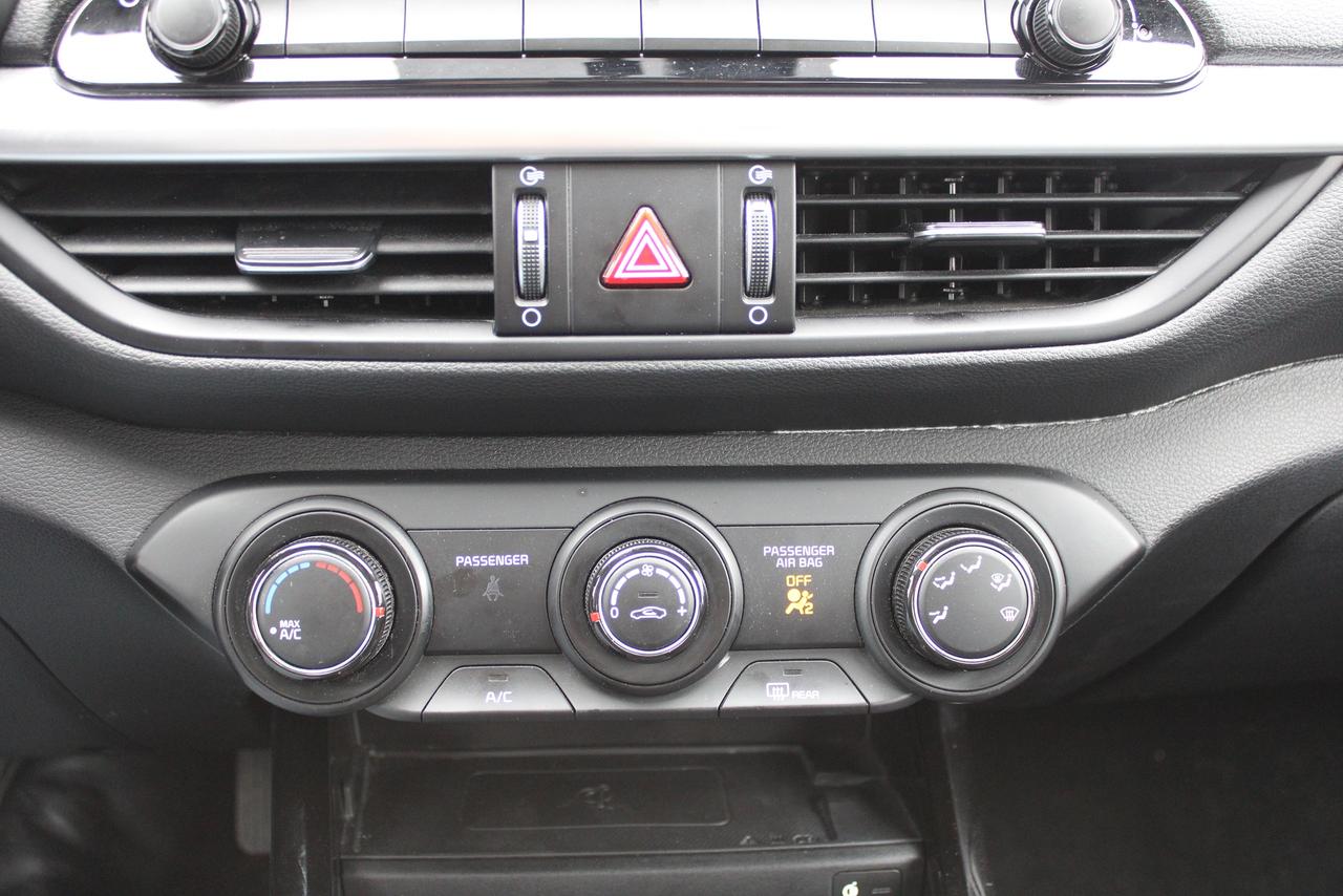 2024 Kia Forte EX Photo