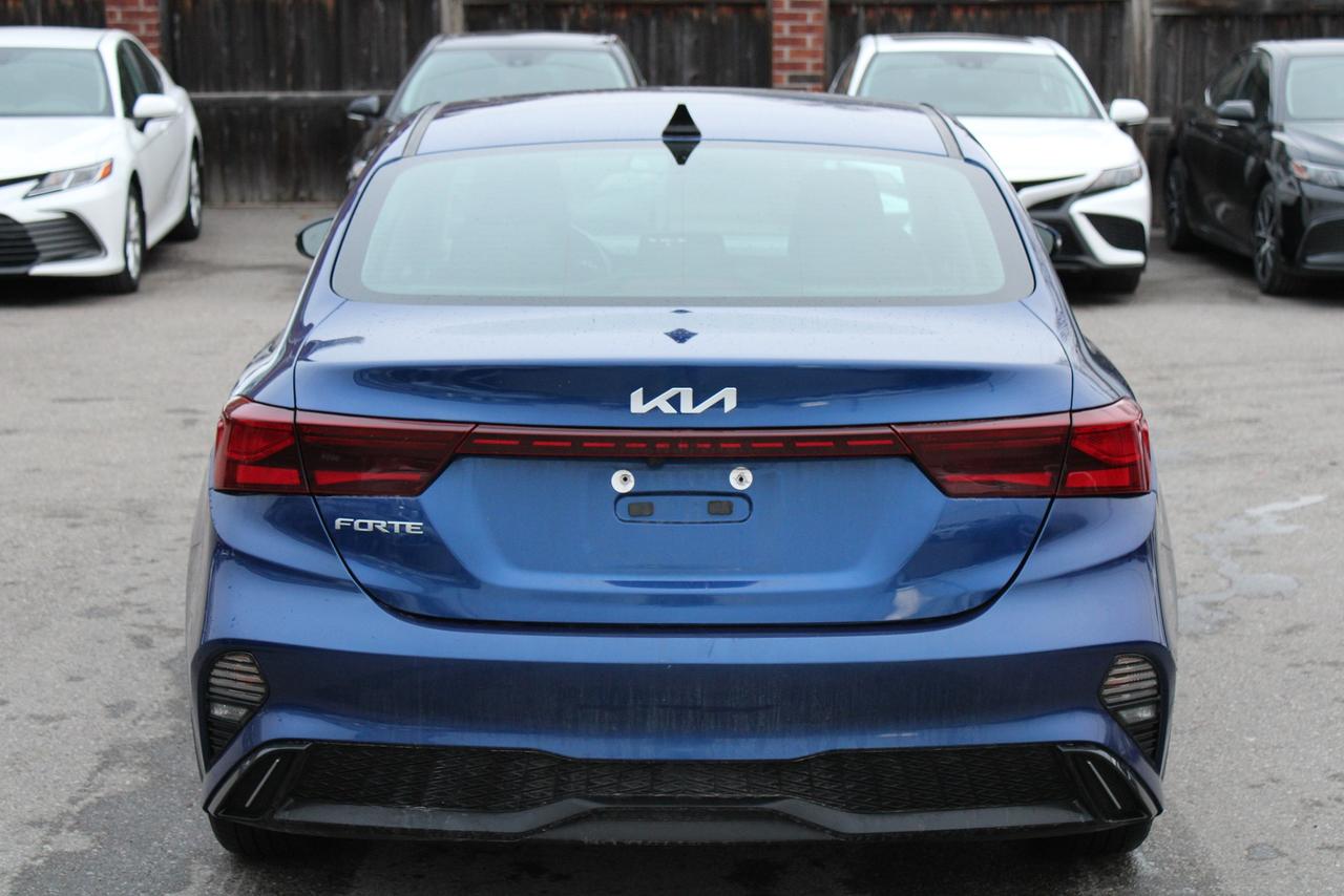 2024 Kia Forte EX Photo4