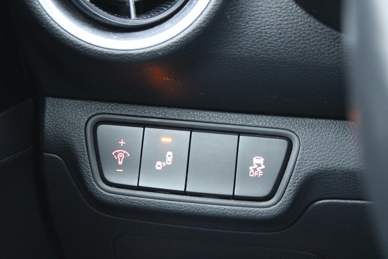 2024 Kia Forte EX Photo