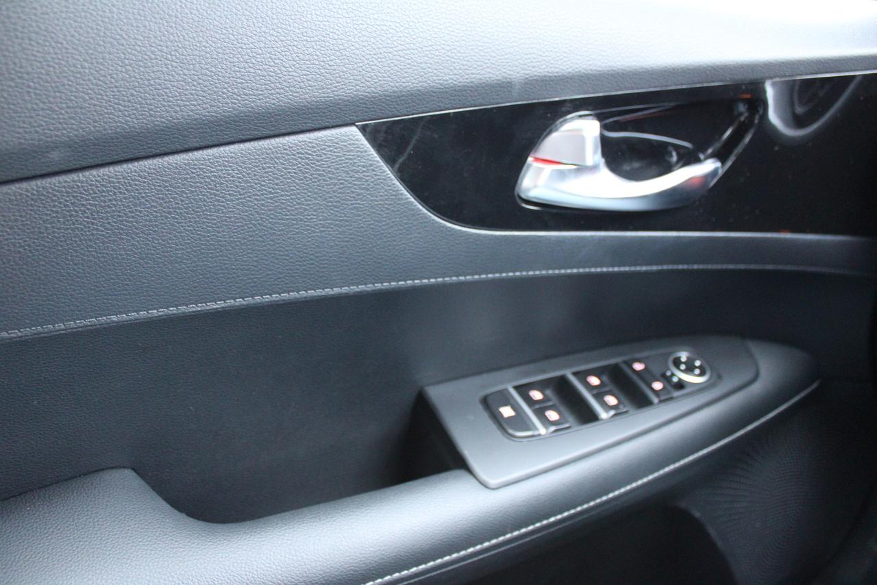 2024 Kia Forte EX Photo