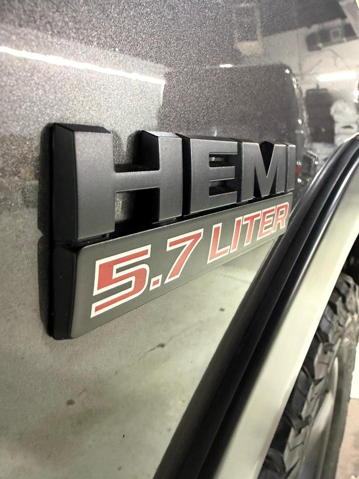 2019 RAM 1500 Classic EXPRESS Photo