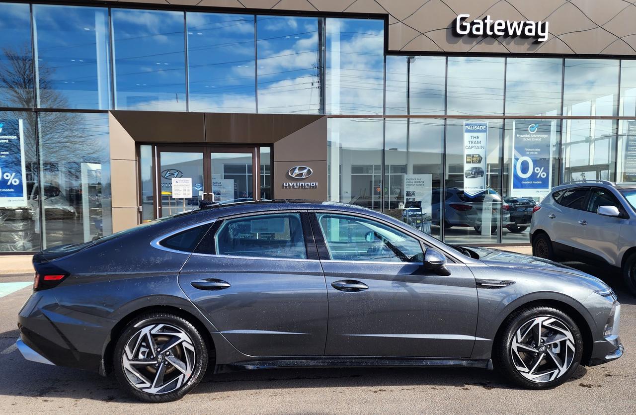 2026 Hyundai Sonata PREFERRED-TREND AWD Photo2