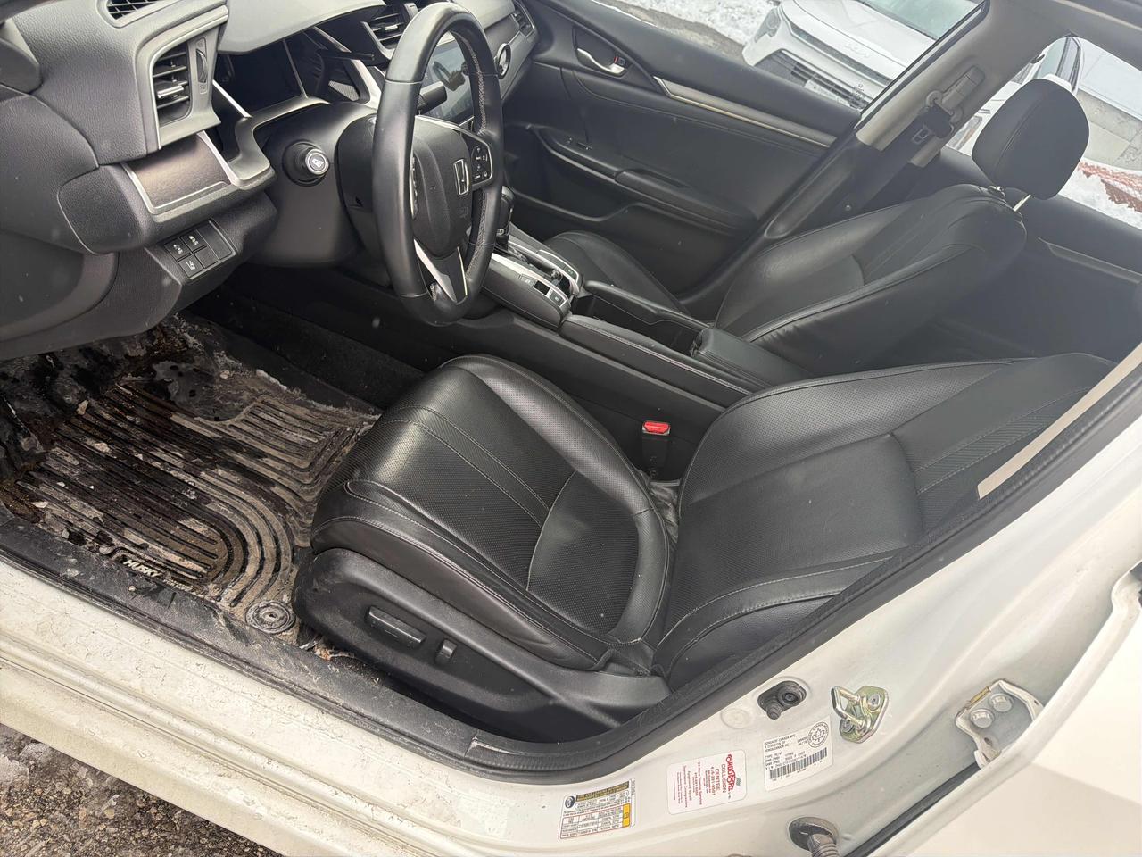 2016 Honda Civic Touring | Auto | Leather | Roof | Nav | Cam | Tint Photo