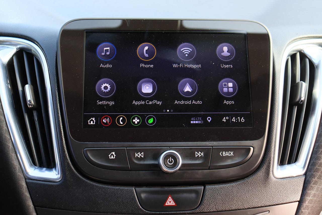 2019 Chevrolet Malibu Hybrid | Cam | CarPlay | GM Serviced | Very Clean Photo57