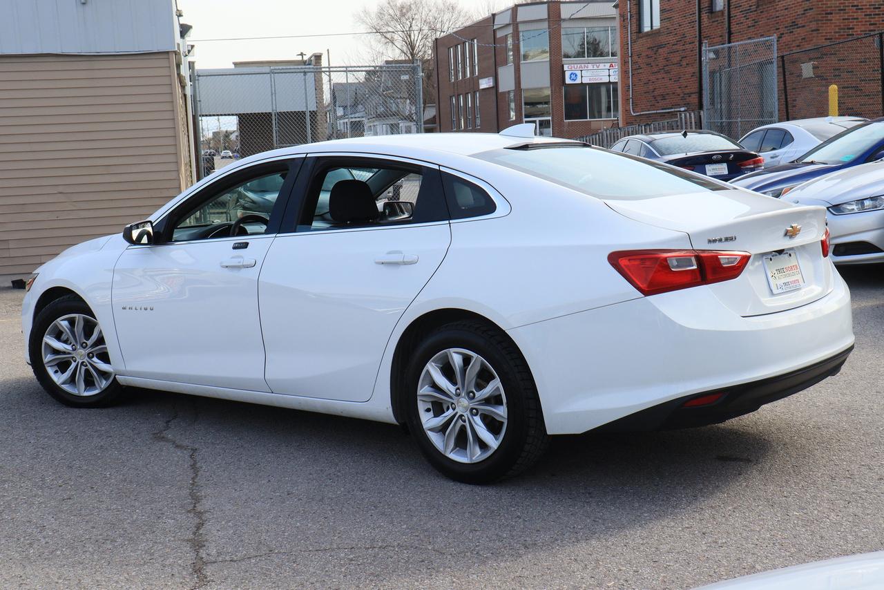 2019 Chevrolet Malibu Hybrid | Cam | CarPlay | GM Serviced | Very Clean Photo7
