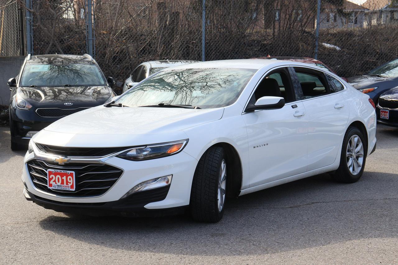 2019 Chevrolet Malibu Hybrid | Cam | CarPlay | GM Serviced | Very Clean Photo5