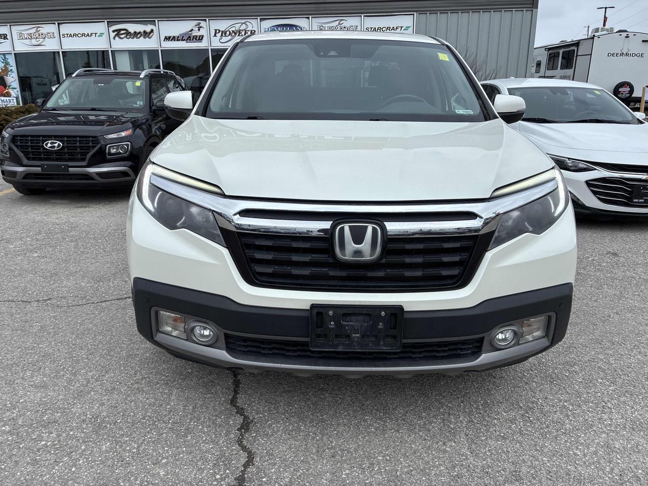 2017 Honda Ridgeline Touring | Leather | Roof | Nav | Cam | Tonneau ++ Photo19