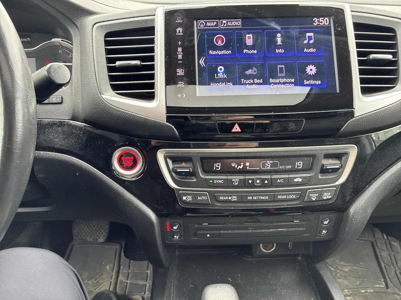 2017 Honda Ridgeline Touring | Leather | Roof | Nav | Cam | Tonneau ++ Photo