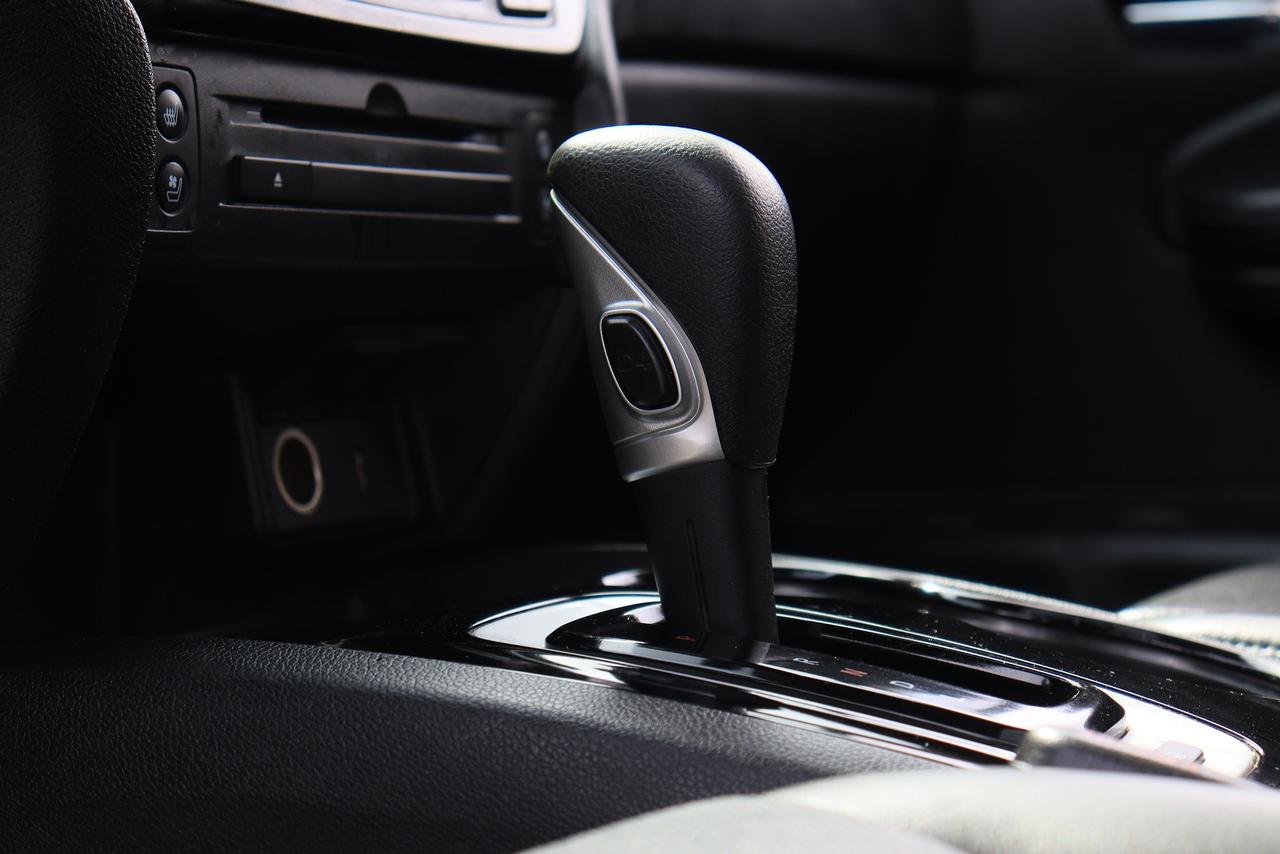 2017 Honda Ridgeline Touring | Leather | Roof | Nav | Cam | Tonneau ++ Photo59