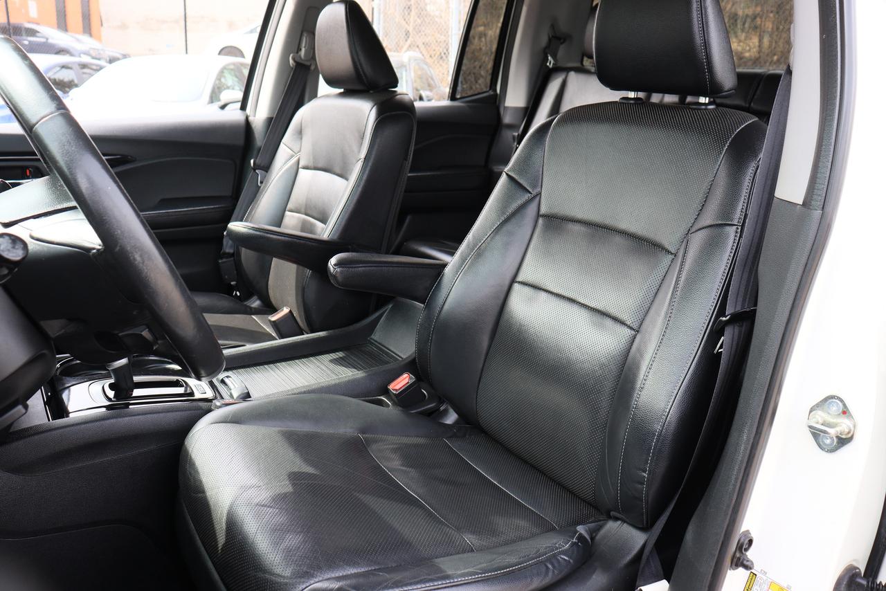 2017 Honda Ridgeline Touring | Leather | Roof | Nav | Cam | Tonneau ++ Photo69