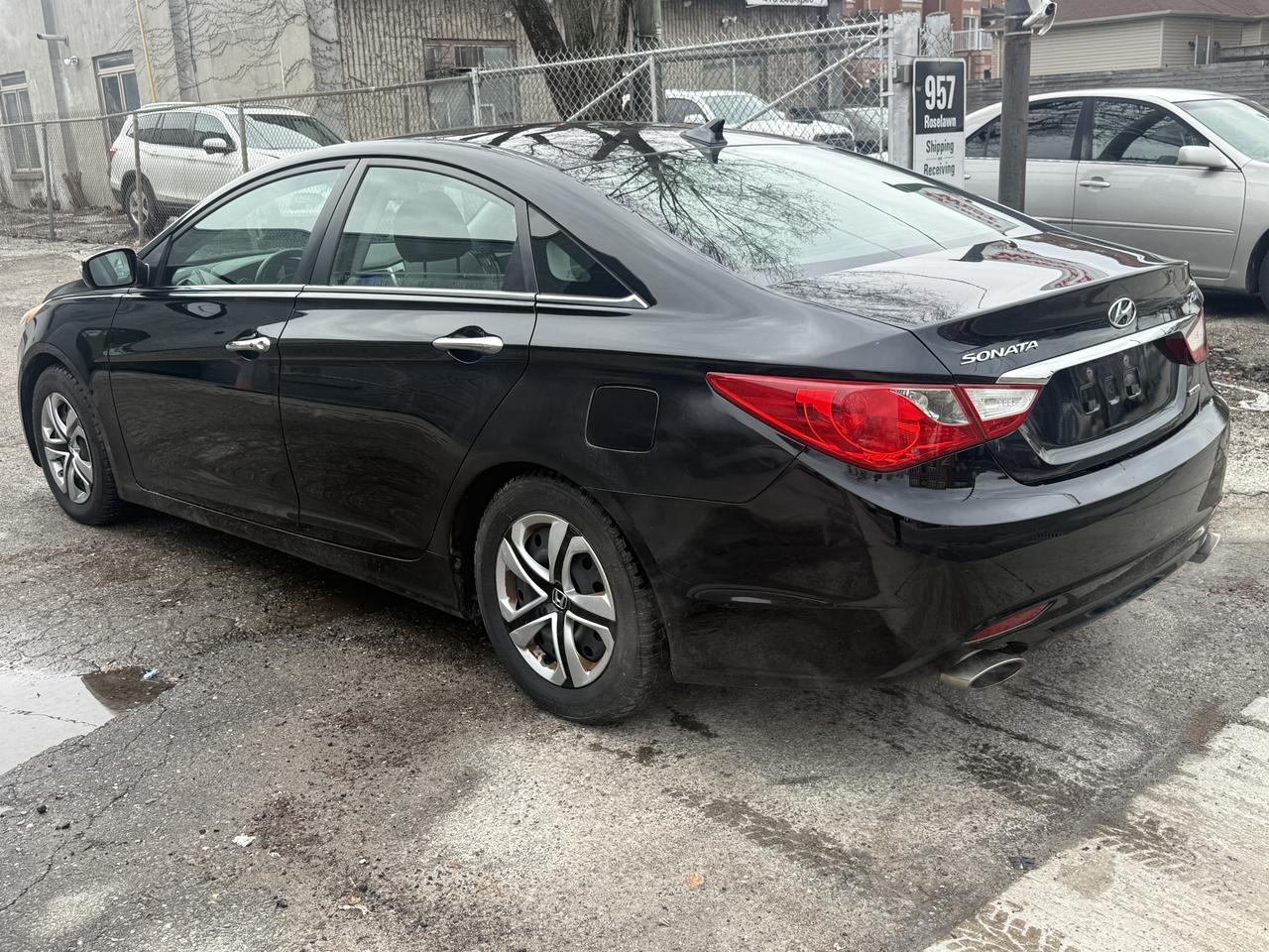 2011 Hyundai Sonata LIMITED Photo