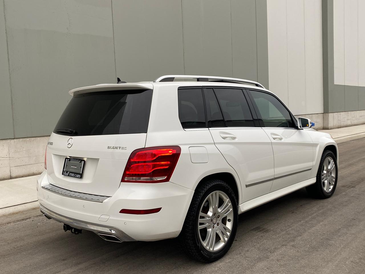 2014 Mercedes-Benz GLK-Class GLK250-4MATIC-BLUETEC-NAV-360 CAMERA-PANO ROOF Photo