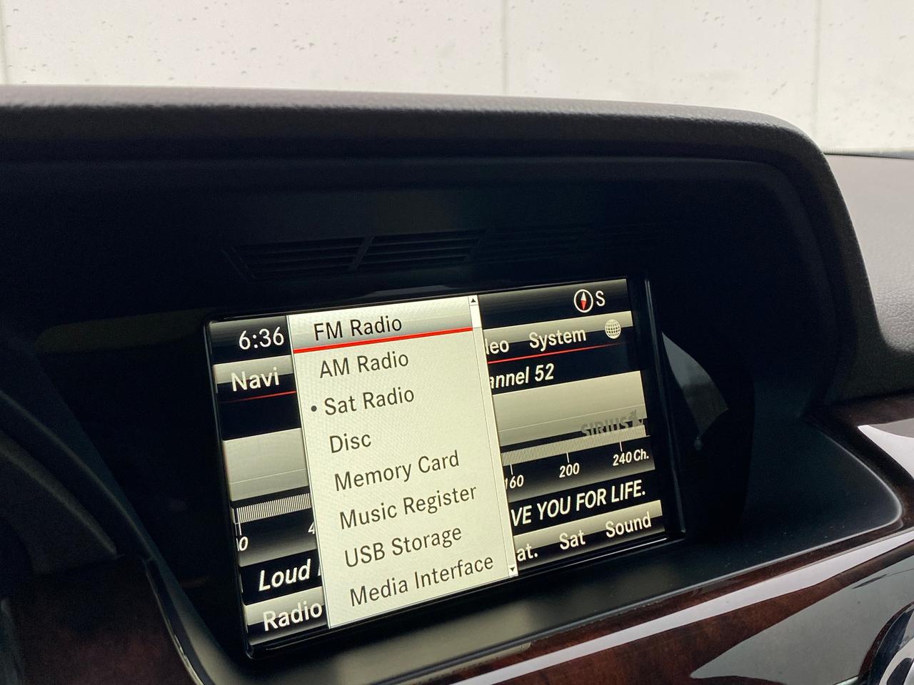 2014 Mercedes-Benz GLK-Class GLK250-4MATIC-BLUETEC-NAV-360 CAMERA-PANO ROOF Photo