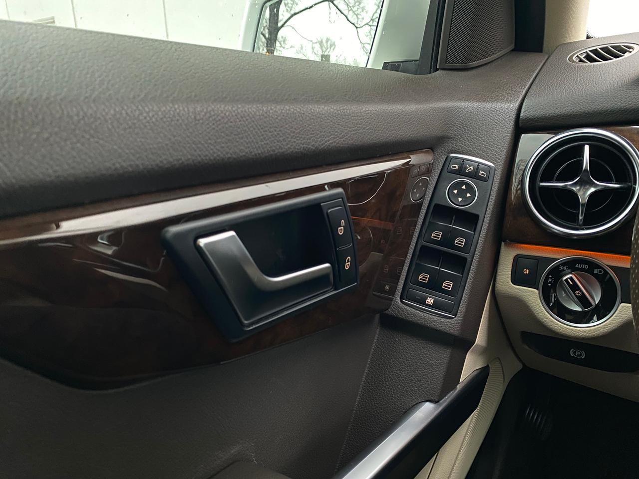 2014 Mercedes-Benz GLK-Class GLK250-4MATIC-BLUETEC-NAV-360 CAMERA-PANO ROOF Photo