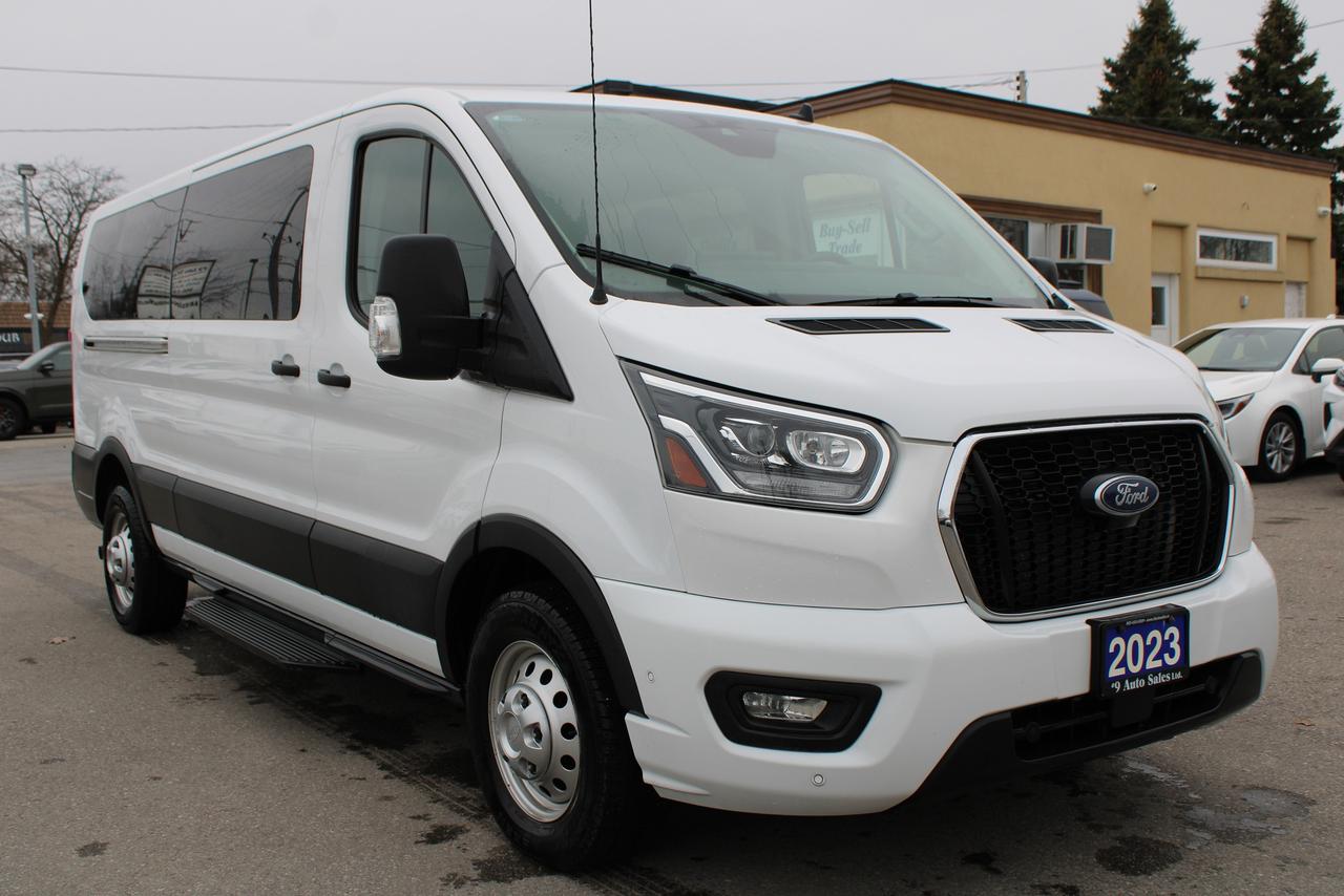 2023 Ford Transit XLT Photo0