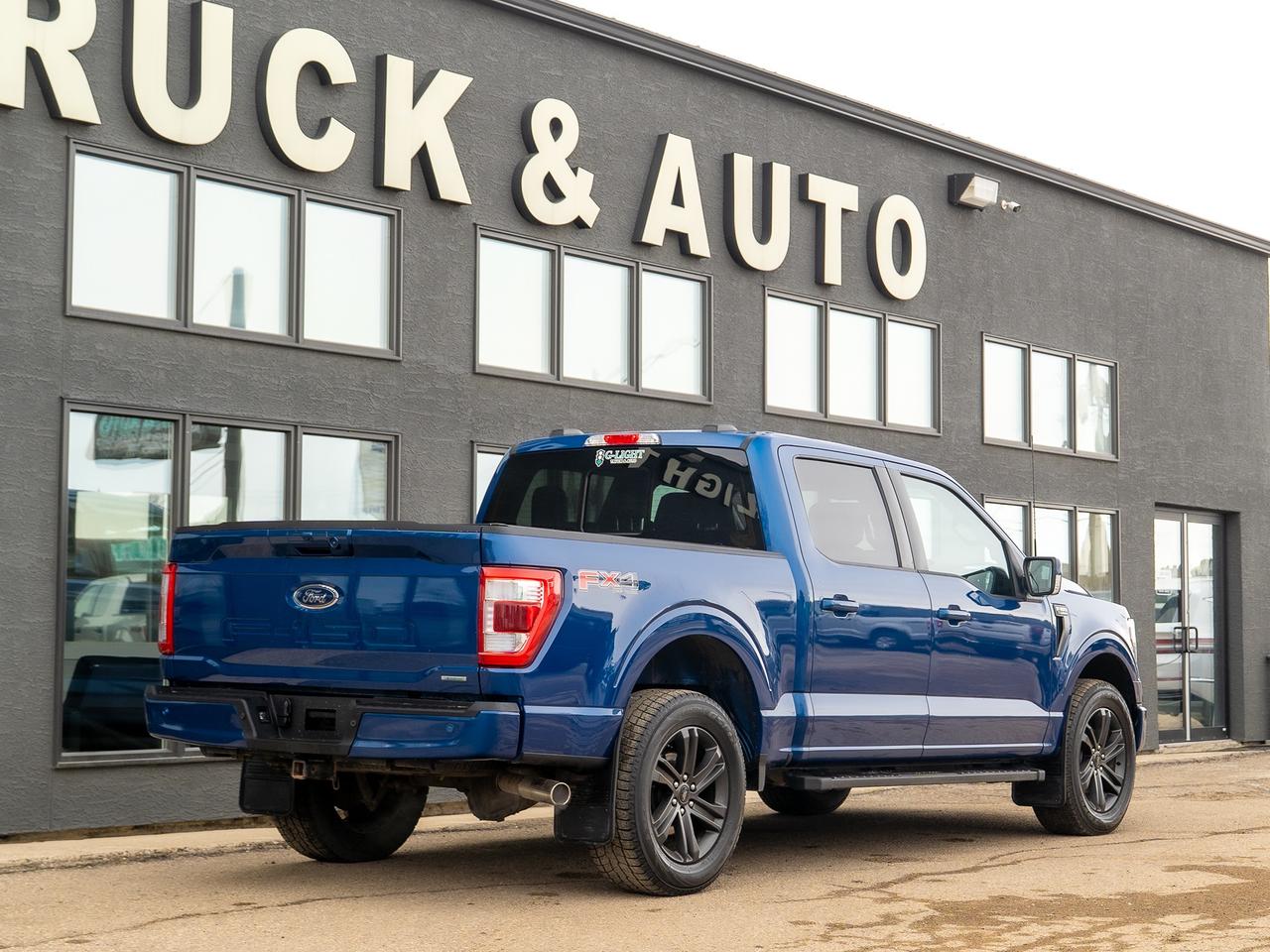 2023 Ford F-150 Lariat Photo5