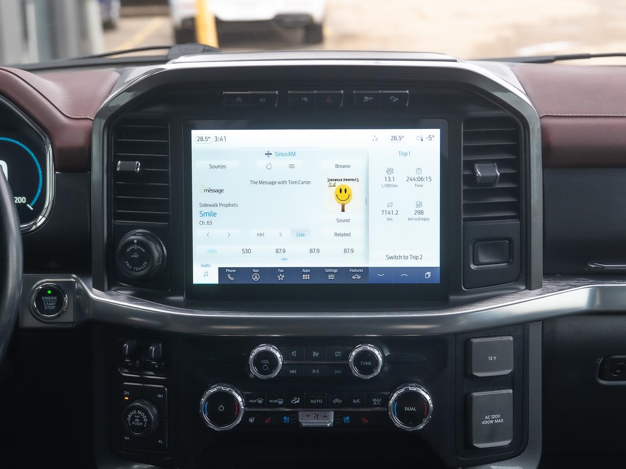 2023 Ford F-150 Lariat Photo8