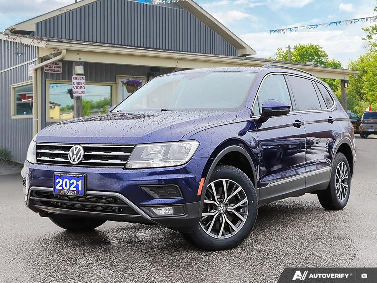 Used 2021 Volkswagen Tiguan Comfortline AWD, PANO, NAVI, LEATHER INT, H/SEATS, for sale in Orillia, ON