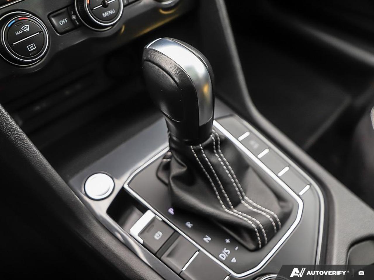 2021 Volkswagen Tiguan Comfortline AWD, PANO, NAVI, LEATHER INT, H/SEATS, Photo