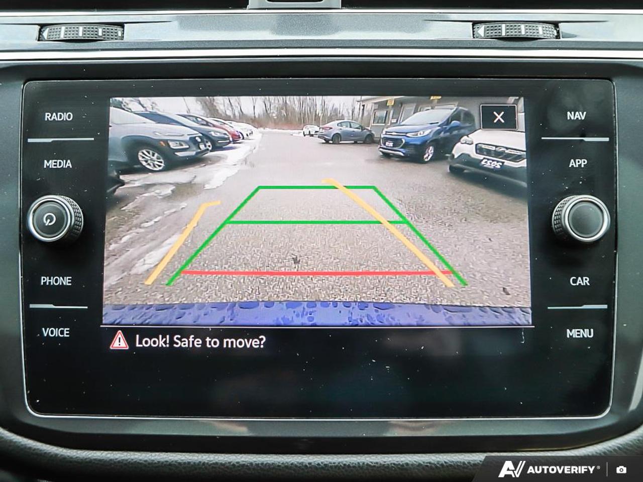 2021 Volkswagen Tiguan Comfortline AWD, PANO, NAVI, LEATHER INT, H/SEATS, Photo