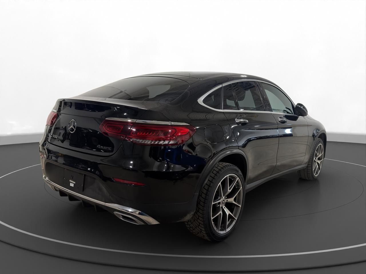 2021 Mercedes-Benz GLC 300 GLC 300 | AMG PKG | RED INT. | COUPE Photo