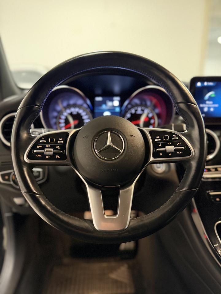 2021 Mercedes-Benz GLC 300 GLC 300 | AMG PKG | RED INT. | COUPE Photo