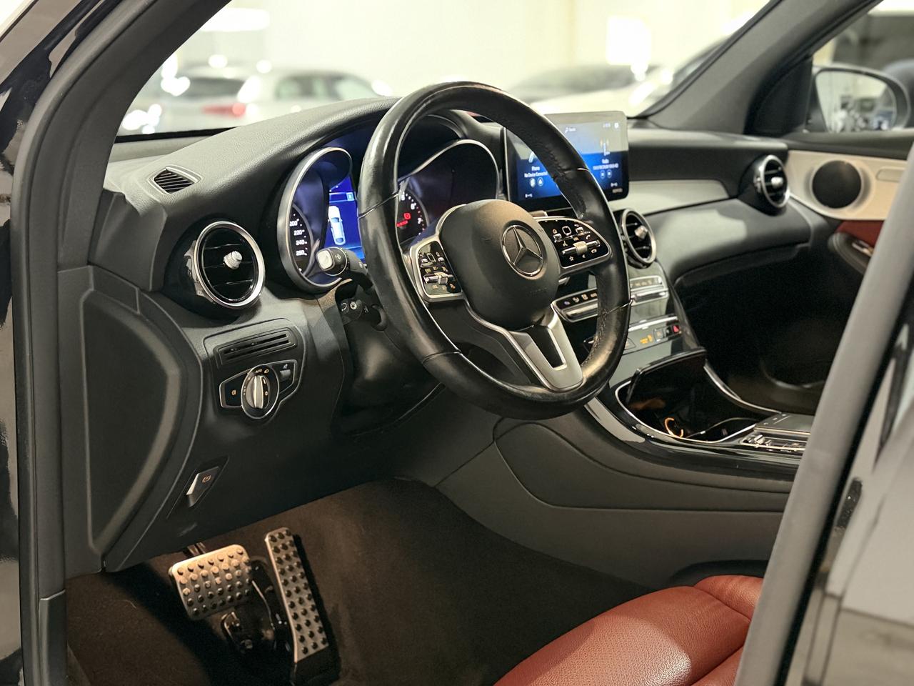 2021 Mercedes-Benz GLC 300 GLC 300 | AMG PKG | RED INT. | COUPE Photo