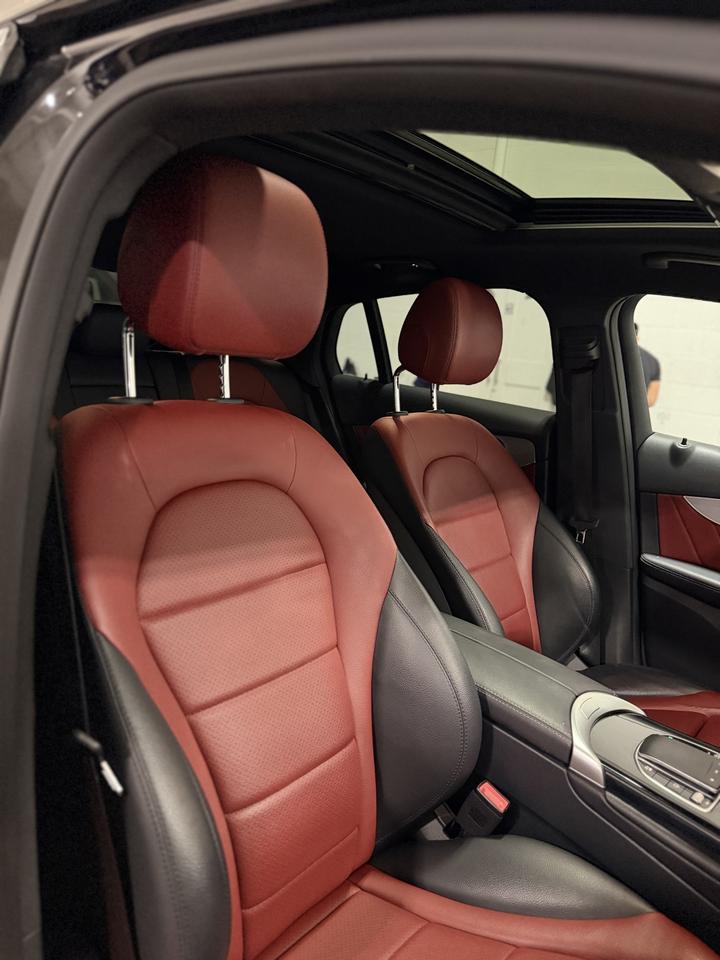 2021 Mercedes-Benz GLC 300 GLC 300 | AMG PKG | RED INT. | COUPE Photo