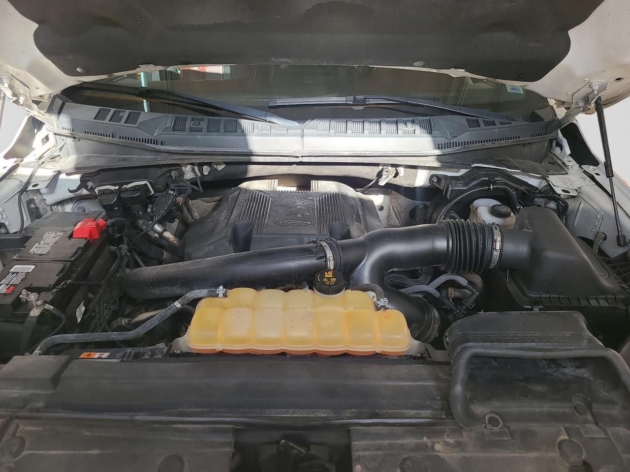 2018 Ford F-150 Platinum - Photo #19