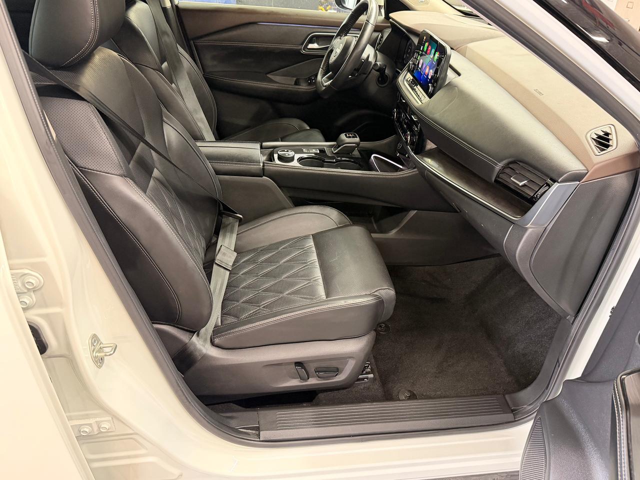 2023 Nissan Rogue Platinum AWD+HUD+BSM+Pano Roof+CLEAN CARFAX Photo97