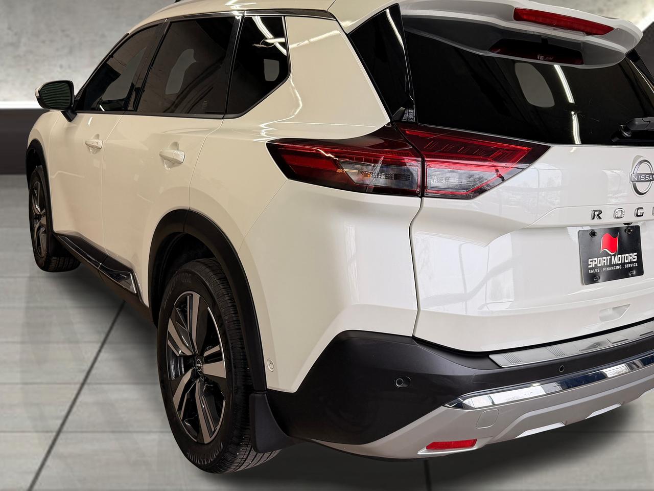 2023 Nissan Rogue Platinum AWD+HUD+BSM+Pano Roof+CLEAN CARFAX Photo117