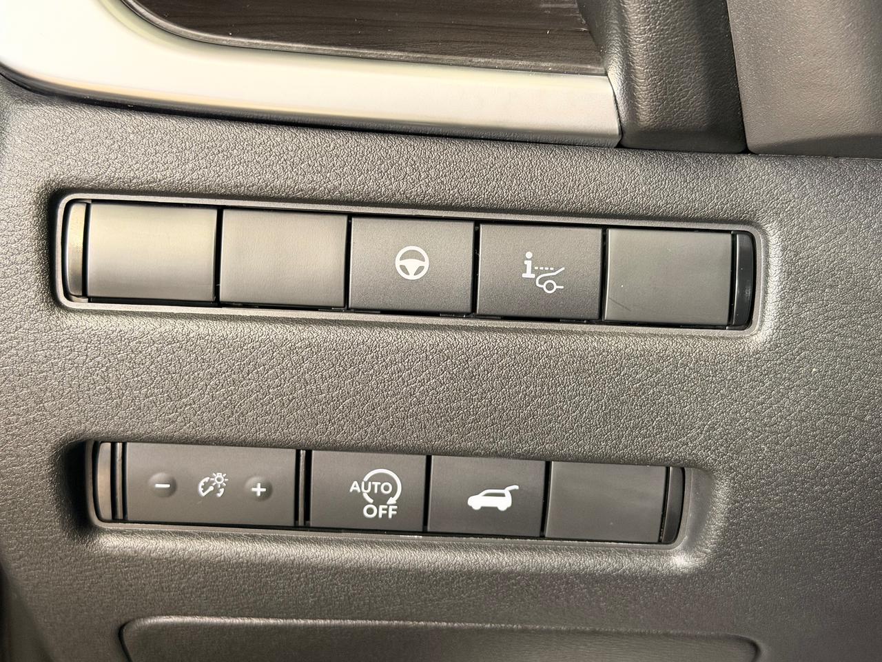 2023 Nissan Rogue Platinum AWD+HUD+BSM+Pano Roof+CLEAN CARFAX Photo