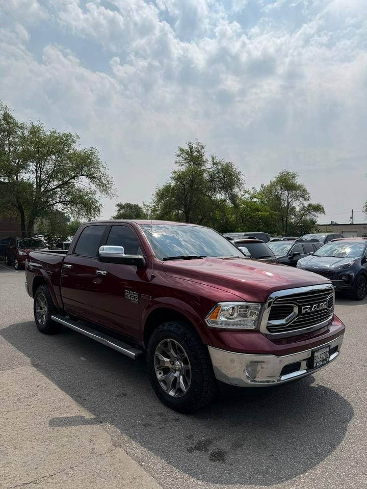2019 RAM 1500 Classic Laramie