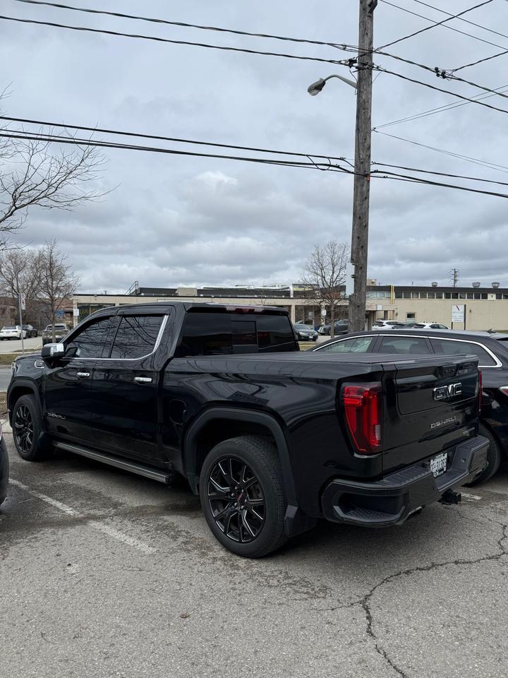 2023 GMC Sierra 1500 Denali Photo