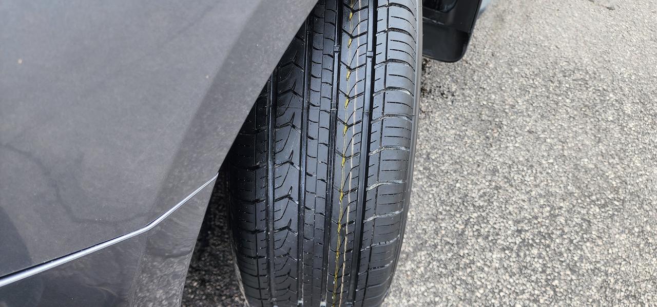 2016 Nissan Pathfinder SL- NEW BRAKES, TIRES, FULLY CERTIFIED !!! Photo3