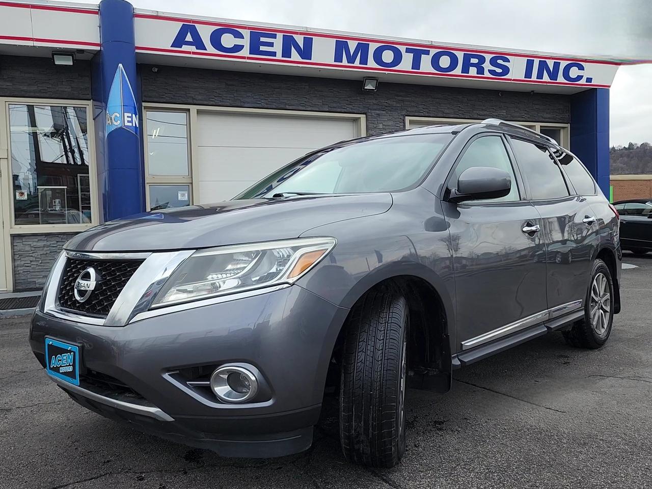 2016 Nissan Pathfinder SL- NEW BRAKES, TIRES, FULLY CERTIFIED !!! Photo